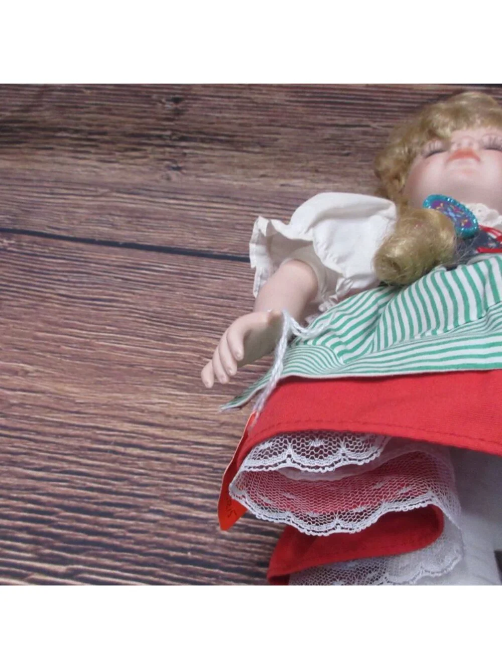 Porcelain & Cloth 18